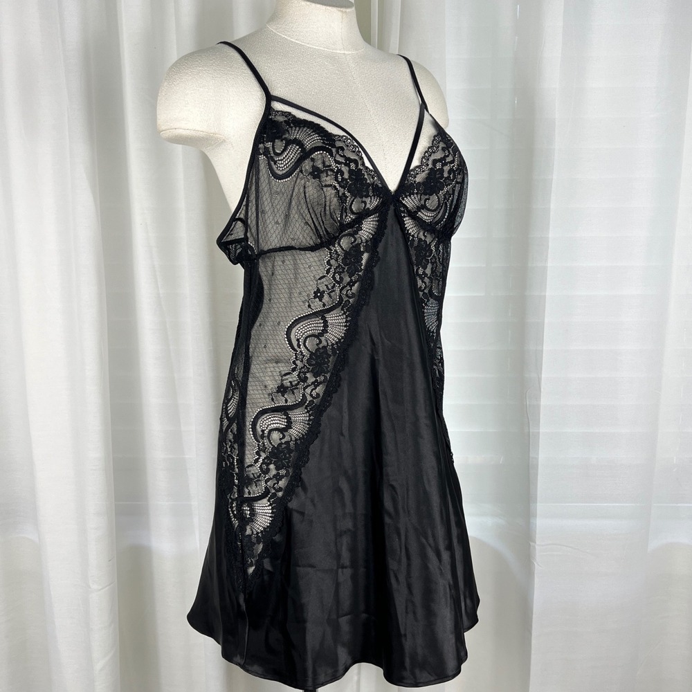 In‎ Bloom by Jonquil Black Lace Satin Chemise Nightgown Goth Womens Large NWT